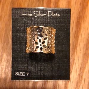 Silver colored fashion ring
